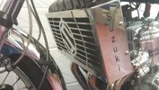 Suzuki GT750 rad grill